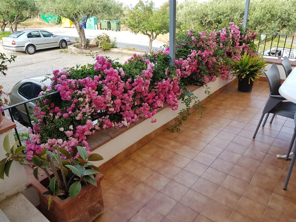 Hostal Ondina Begur Exterior foto